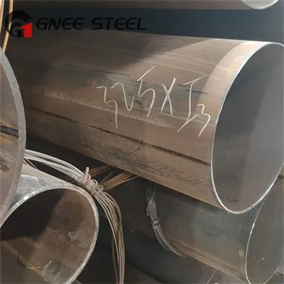 Tuyaux en acier restes explosifs des guerres